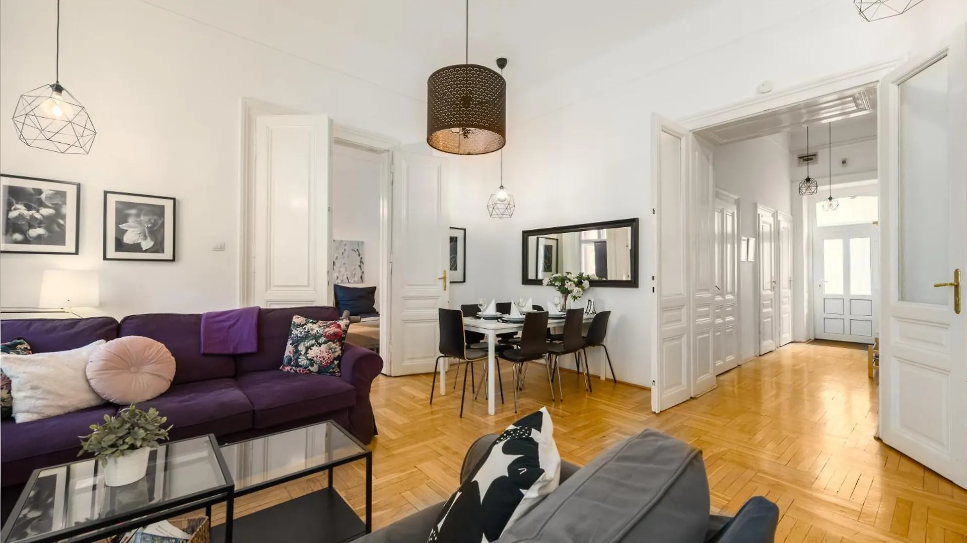 Black & White Apartment Budapest