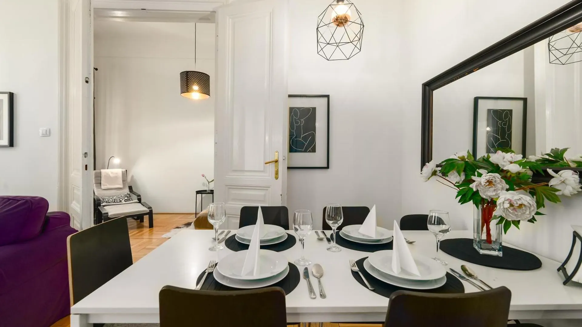 Black & White Apartment Budapest